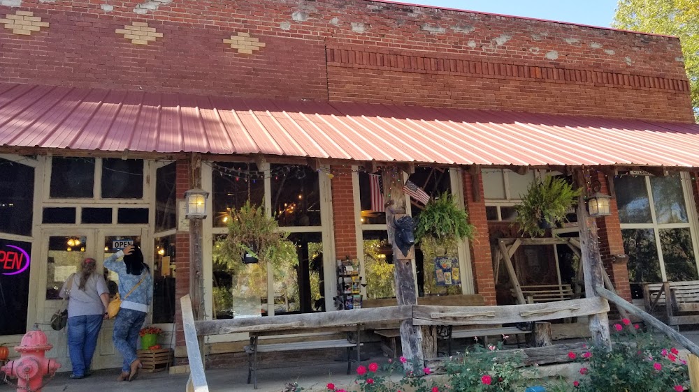 Gilbert General Store & Outfitters (Gilbert/St. Joe)